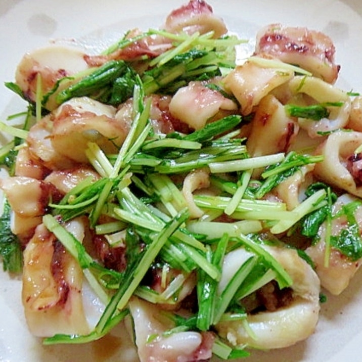 水菜とイカの醤油炒め